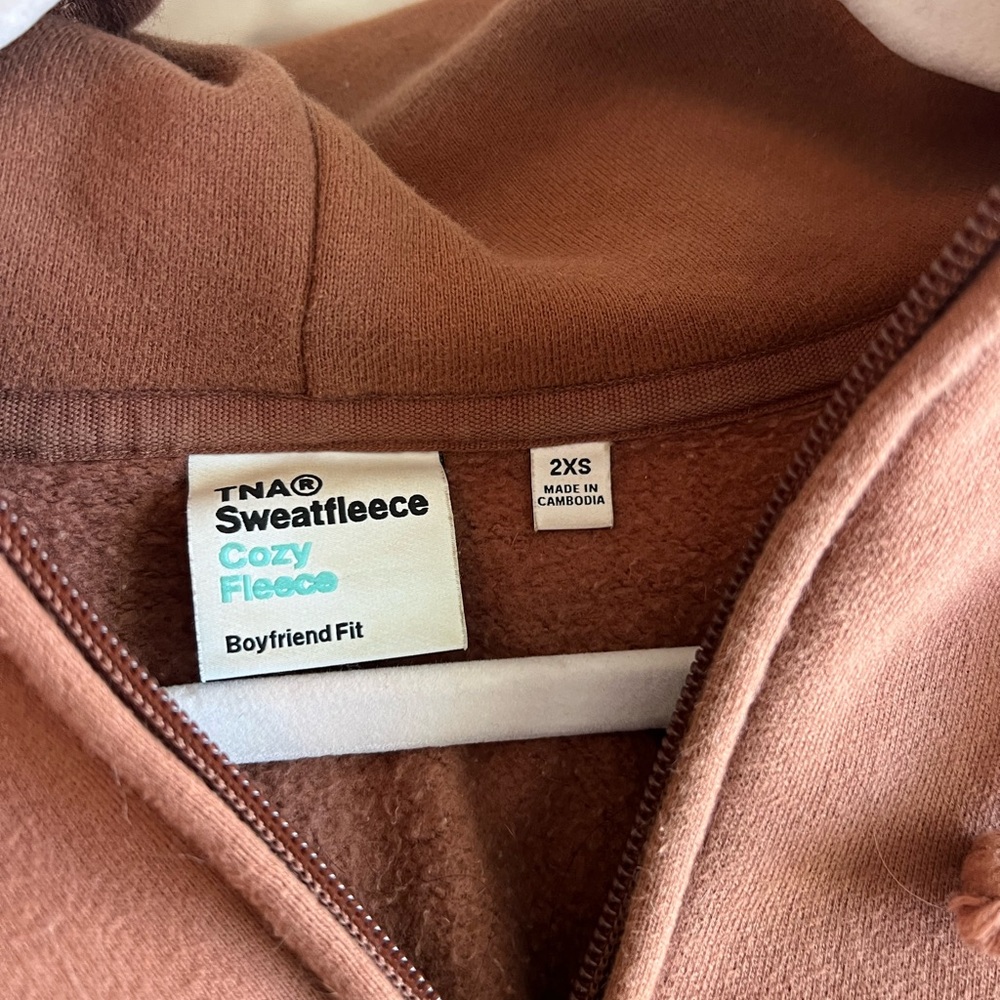 TNA Sweatfleece Jacket in Warm Brown